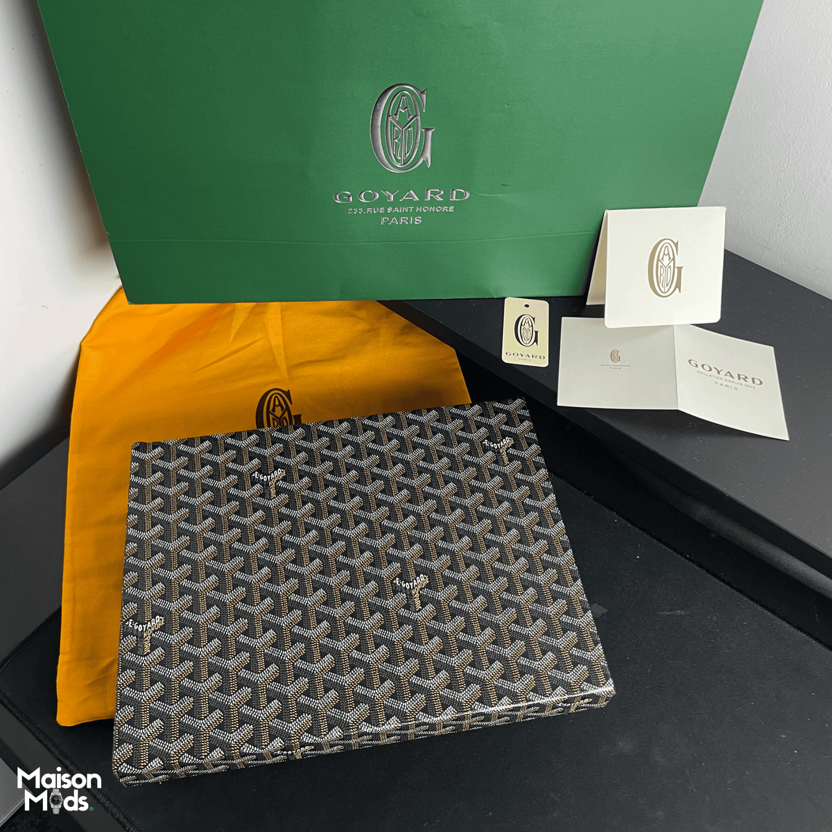 Boîte 8 Montres en Cuir & Toile Goyardine